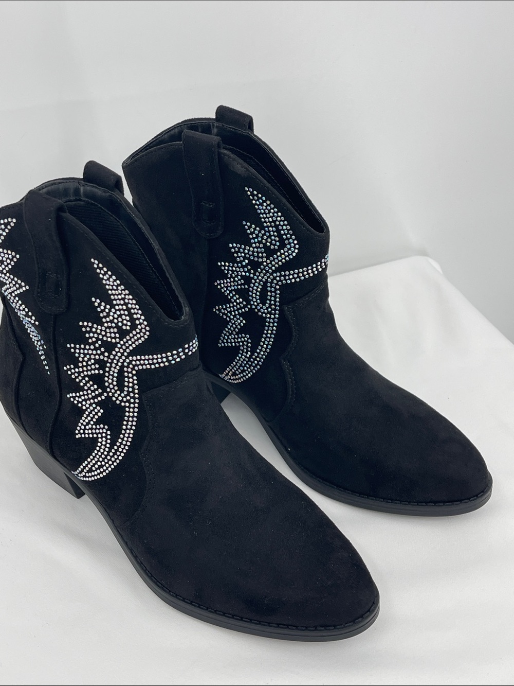 Soda Black Suede Ankle Booties with Rhinestone Western Detail WOMENS SIZE 10